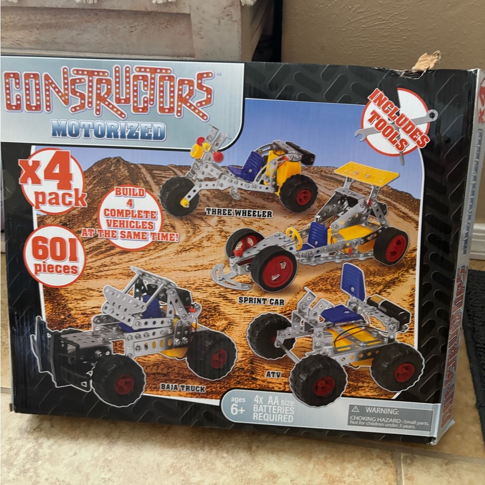 Constructors building set